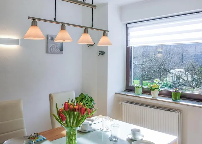 公寓 2 Bedroom Cozy In